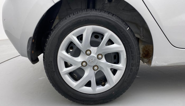2017 Hyundai Grand i10 SPORTZ 1.2 KAPPA VTVT, Petrol, Manual, 43,682 km, Right Rear Wheel