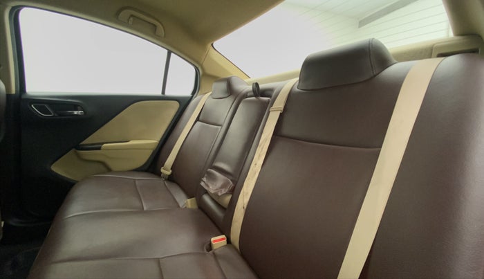 2018 Honda City 1.5L I-VTEC V MT, Petrol, Manual, 13,439 km, Right Side Rear Door Cabin