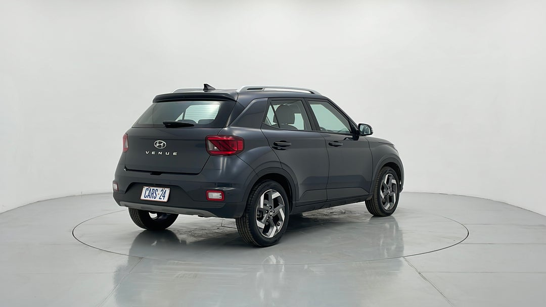 2021 Hyundai Venue Active, Automatic, 43524 km, Right Back Diagonal (45- Degree) View