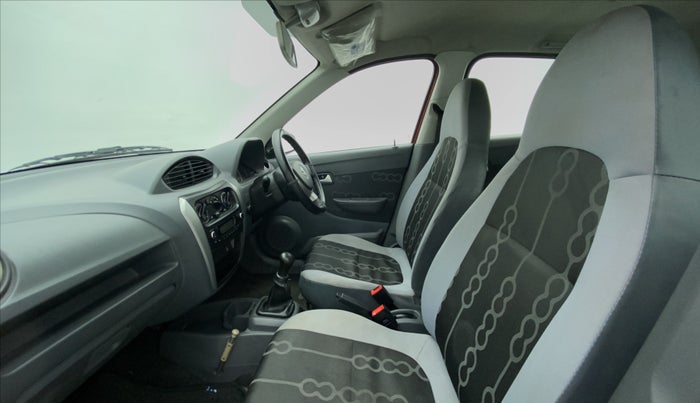 2014 Maruti Alto 800 VXI, Petrol, Manual, 28,380 km, Right Side Front Door Cabin