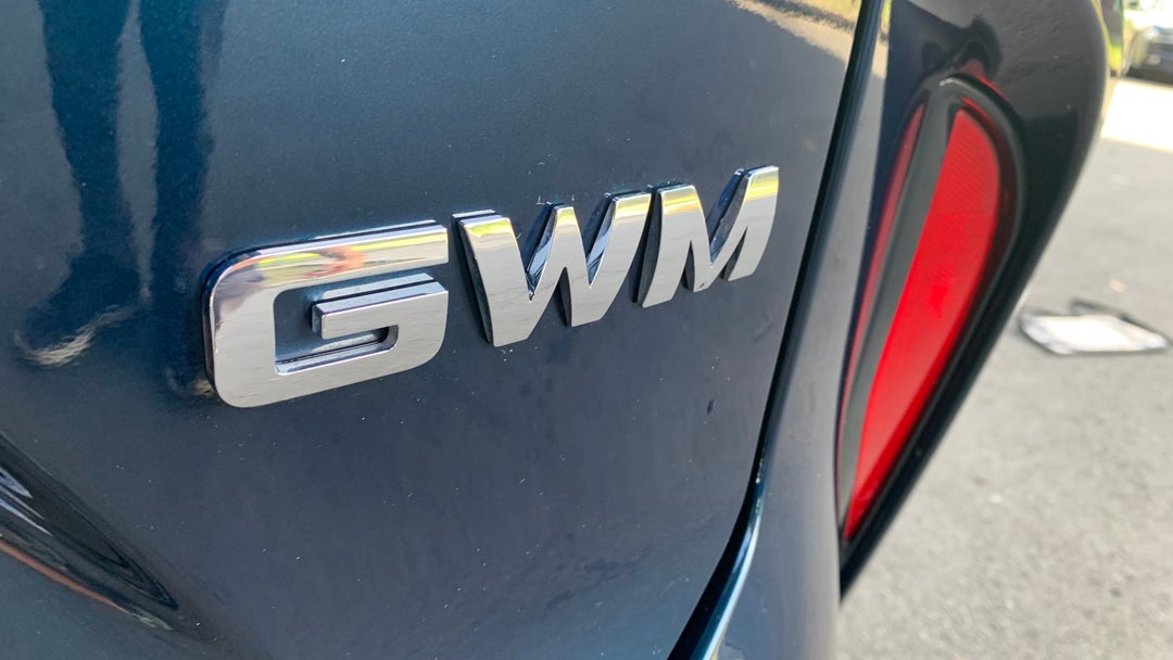 Badge (Boot Right Side)