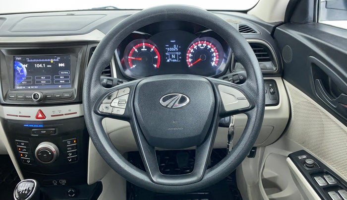 2019 Mahindra XUV300 1.5 W6 MT, Diesel, Manual, 43,660 km, Steering Wheel Close Up