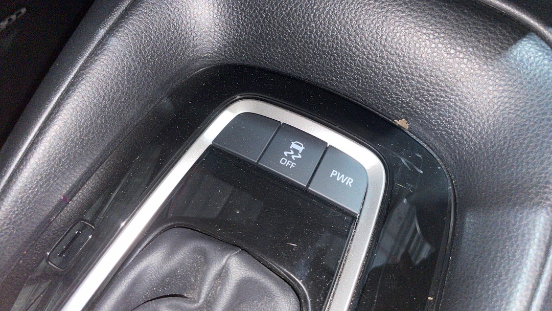 2022 Toyota Corolla Sx, Automatic, 35721 km, Utility Switches/Buttons