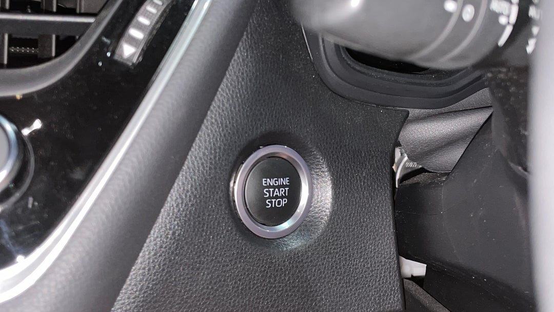 2022 Toyota Corolla Sx, Automatic, 35721 km, Keyless / Button Start