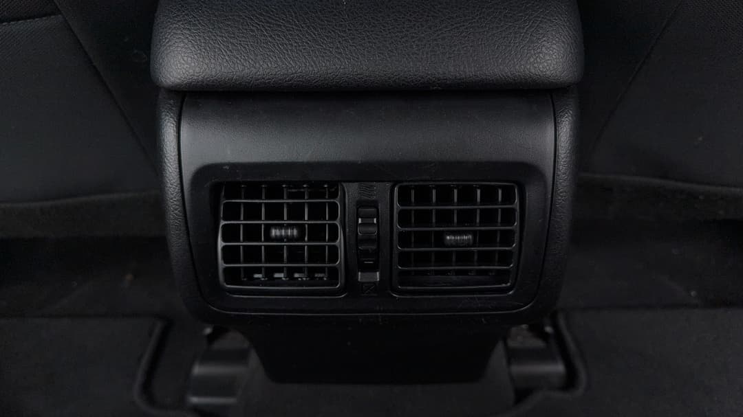 2017 Toyota Camry Altise, Automatic, 85442 km, Rear A/C Vent