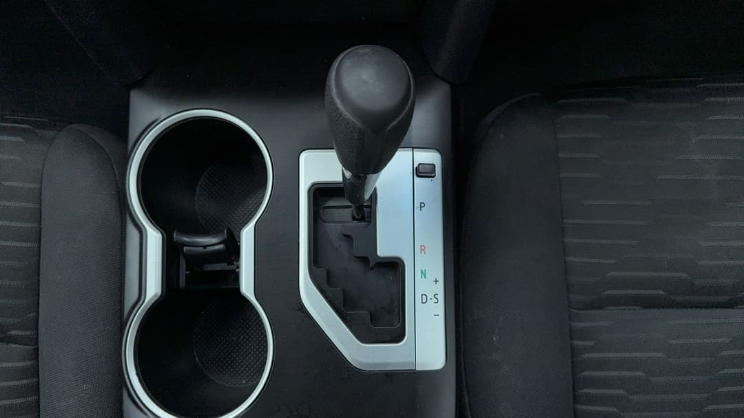 2017 Toyota Camry Altise, Automatic, 85442 km, Gear Lever 