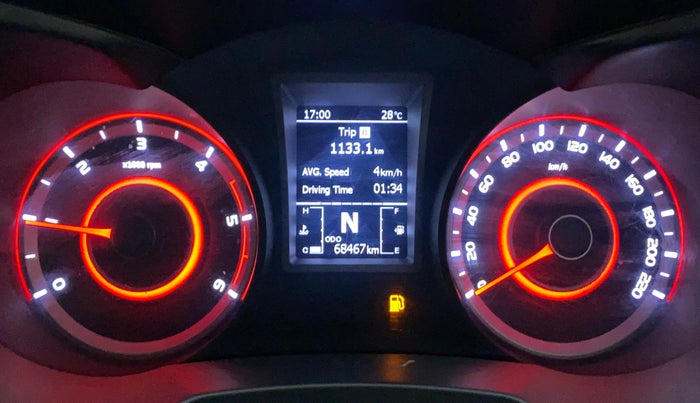 2019 Mahindra XUV300 W8 1.5 DIESEL, Diesel, Manual, 68,467 km, Odometer Image