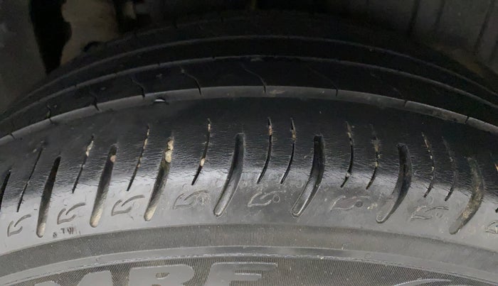 2019 Mahindra XUV300 W8 1.5 DIESEL, Diesel, Manual, 68,467 km, Left Rear Tyre Tread