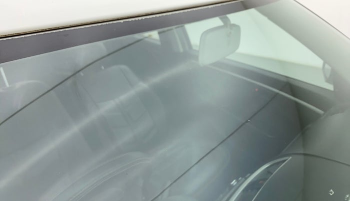 2016 Maruti Swift LXI (O), Petrol, Manual, 8,717 km, Front windshield - Minor spot on windshield