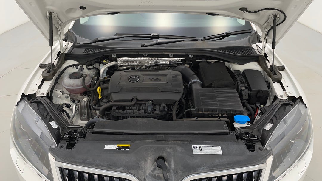 Open Bonnet (Engine)