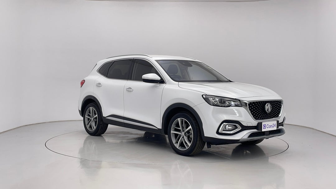 2024 MG HS Excite, Automatic, 6985 km, Right Front Diagonal (45- Degree) View