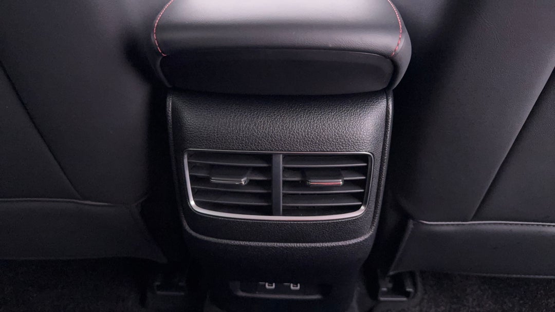 2024 MG HS Excite, Automatic, 6985 km, Rear A/C Vent