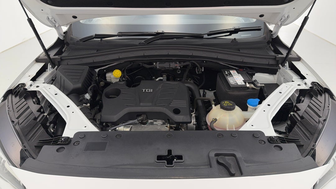 2024 MG HS Excite, Automatic, 6985 km, Open Bonnet (Engine)