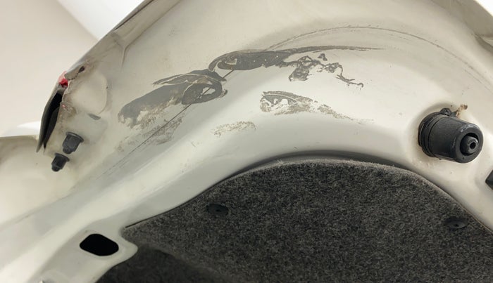 2017 Honda City 1.5L I-VTEC VX, Petrol, Manual, 88,127 km, Dicky (Boot door) - Paint has minor damage