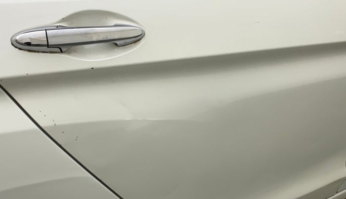 2017 Honda City 1.5L I-VTEC VX, Petrol, Manual, 88,127 km, Right rear door - Minor scratches