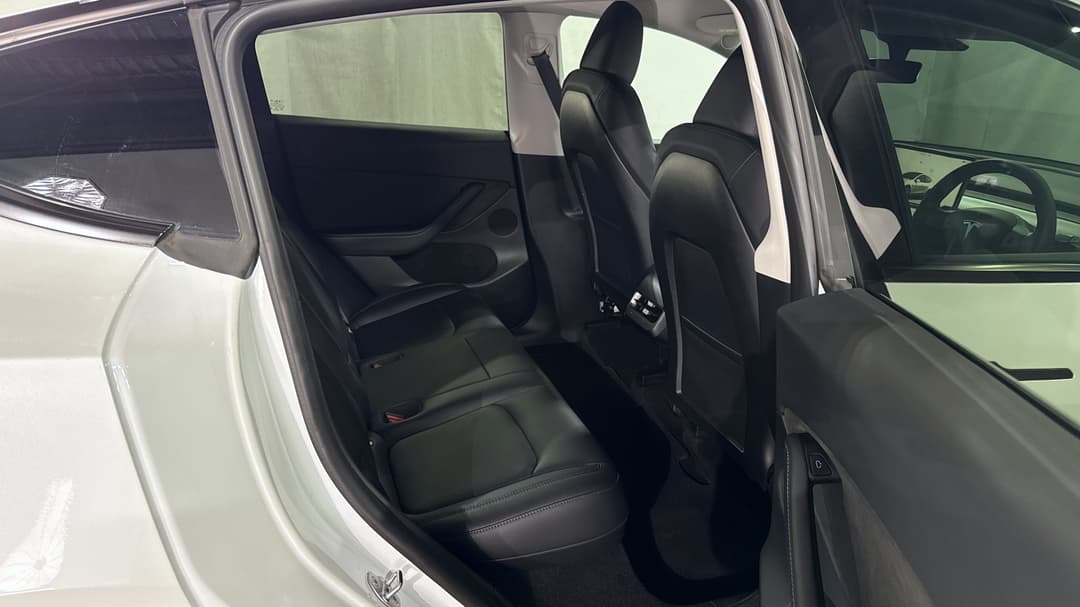 Right Side Rear Door Cabin View