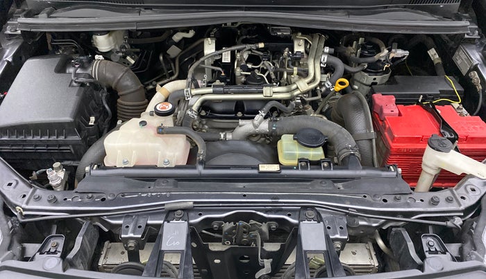 2018 Toyota Innova Crysta 2.4 GX 7 STR, Diesel, Manual, 53,092 km, Open Bonet