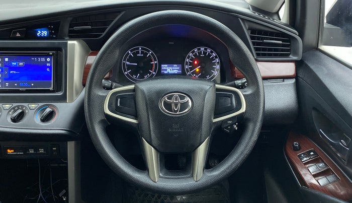 2018 Toyota Innova Crysta 2.4 GX 7 STR, Diesel, Manual, 53,092 km, Steering Wheel Close Up