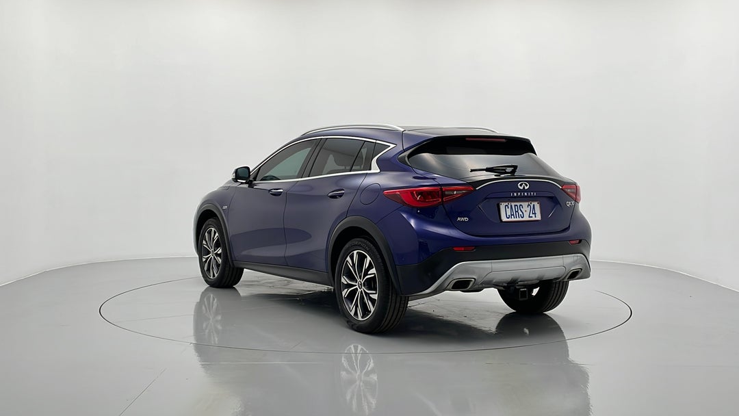 Left Back Diagonal (45- Degree) View