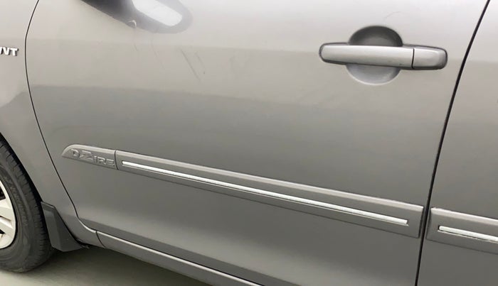 2014 Maruti Swift Dzire VXI, Petrol, Manual, 48,522 km, Front passenger door - Minor scratches