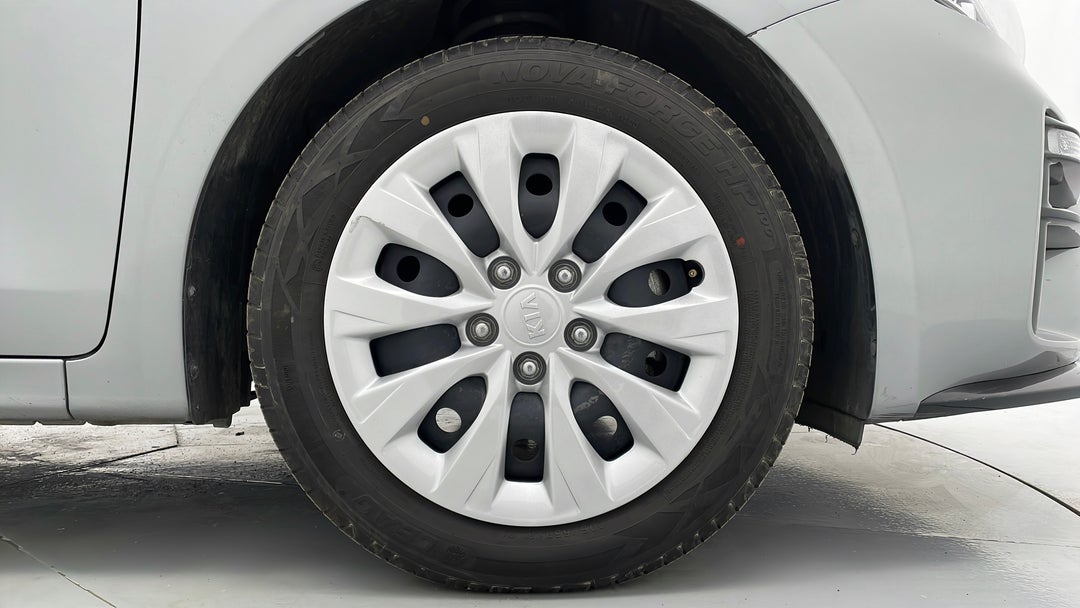 2020 Kia Cerato S, Automatic, 55582 km, Right Front Wheel