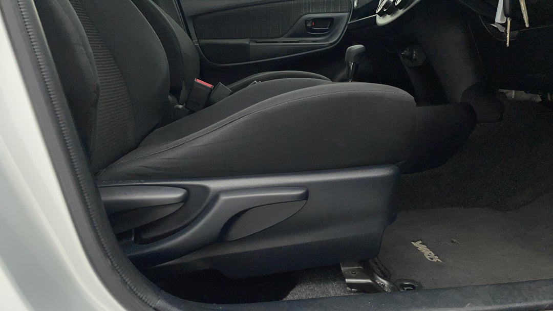 2018 Toyota Yaris Ascent, Automatic, 45032 km, Drivers Side Adjustment Panel