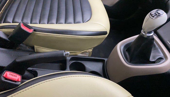2014 Hyundai Xcent SX 1.2, Petrol, Manual, 42,695 km, Gear Lever