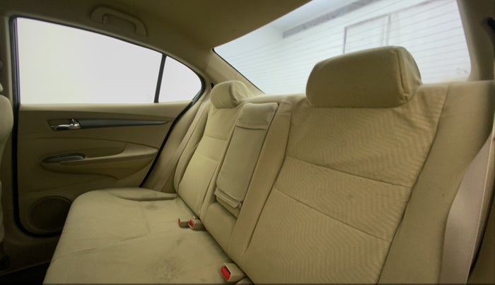2012 Honda City 1.5L I-VTEC V MT, Petrol, Manual, 1,03,903 km, Right Side Rear Door Cabin