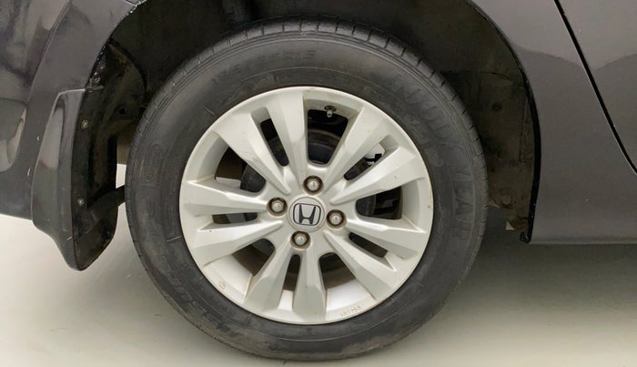 2012 Honda City 1.5L I-VTEC V MT, Petrol, Manual, 1,03,903 km, Right Rear Wheel
