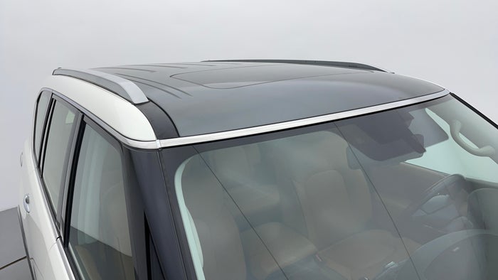 NISSAN PATROL-Roof/Sunroof View