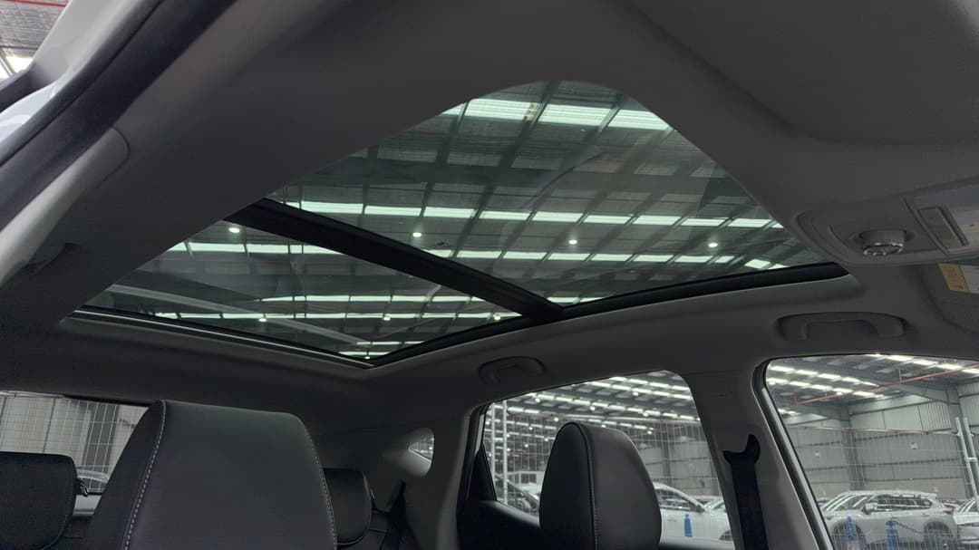 2019 MG ZS Essence, Automatic, 58405 km, Interior Sunroof/Moonroof