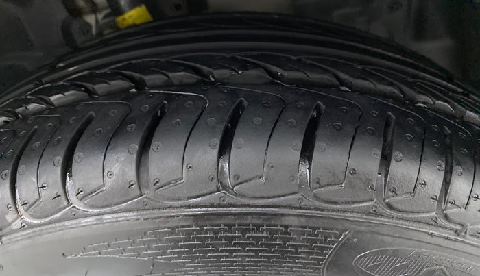 2019 Ford Ecosport 1.5TITANIUM TDCI, Diesel, Manual, 78,418 km, Right Front Tyre Tread