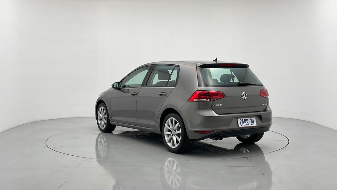 Left Back Diagonal (45- Degree) View