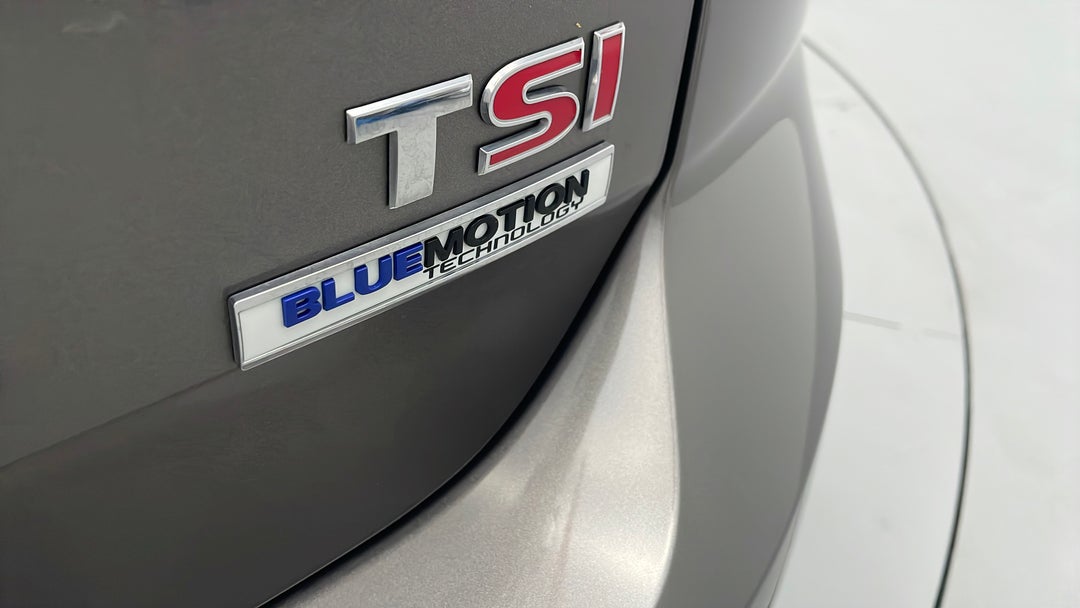 Badge (Boot Right Side)