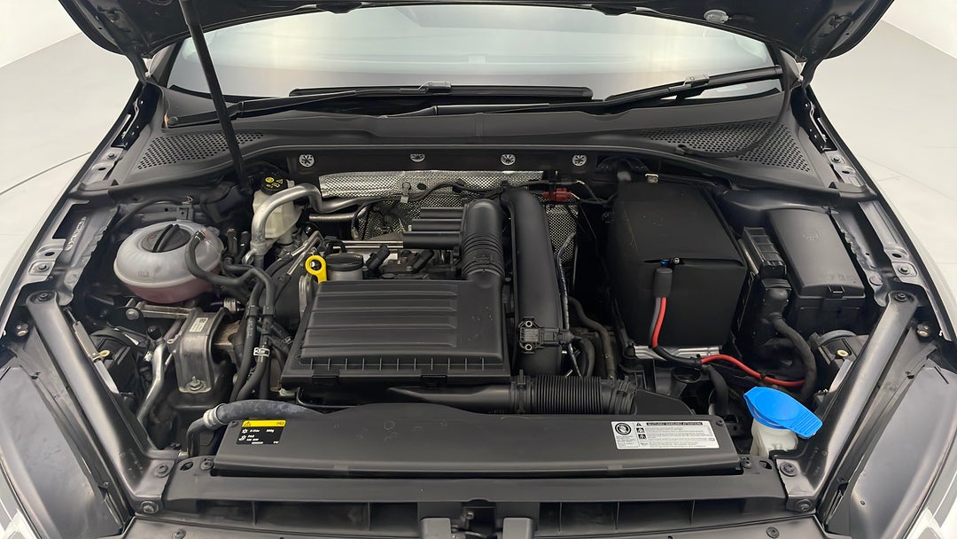 Open Bonnet (Engine)