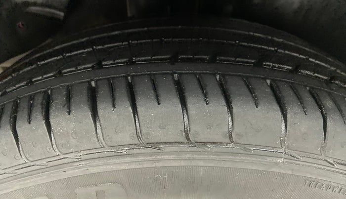 2019 Hyundai Creta 1.6 SX VTVT, Petrol, Manual, 12,938 km, Right Rear Tyre Tread