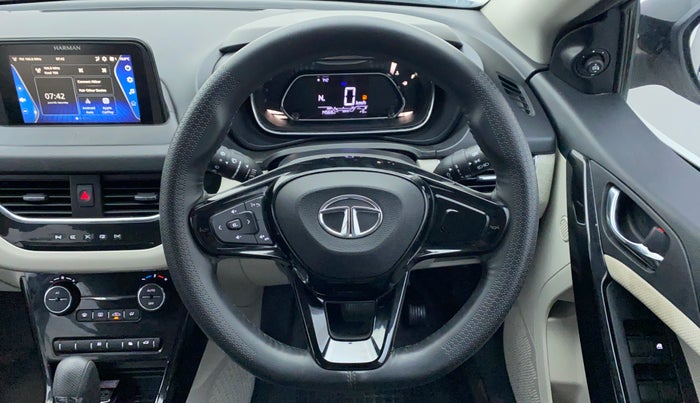 2021 Tata NEXON XZA + 1.2 PETROL A/T, Petrol, Automatic, 14,637 km, Steering Wheel Close Up