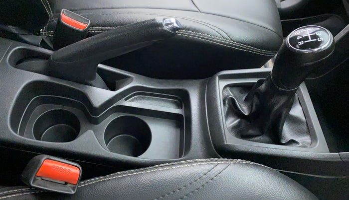 2020 Maruti Vitara Brezza VDI, Diesel, Manual, 41,465 km, Gear Lever
