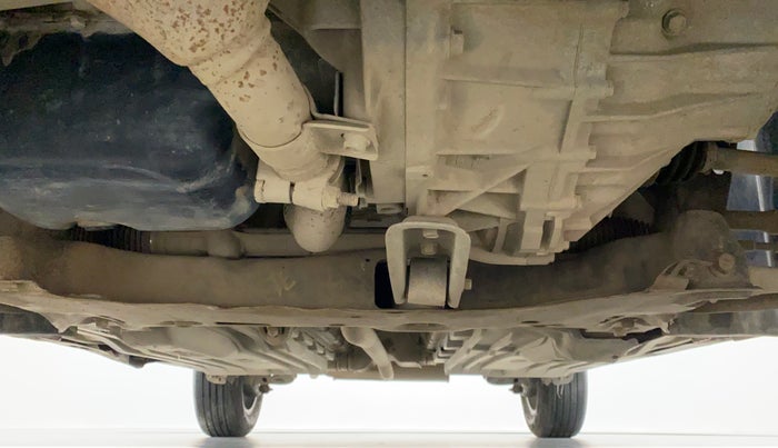 2020 Maruti Vitara Brezza VDI, Diesel, Manual, 41,465 km, Front Underbody