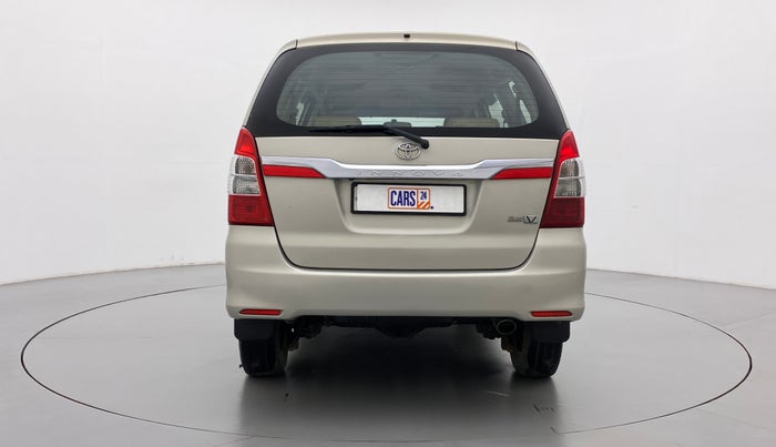 2013 Toyota Innova 2.5 VX 8 STR BS IV, Diesel, Manual, 2,81,647 km, Back/Rear