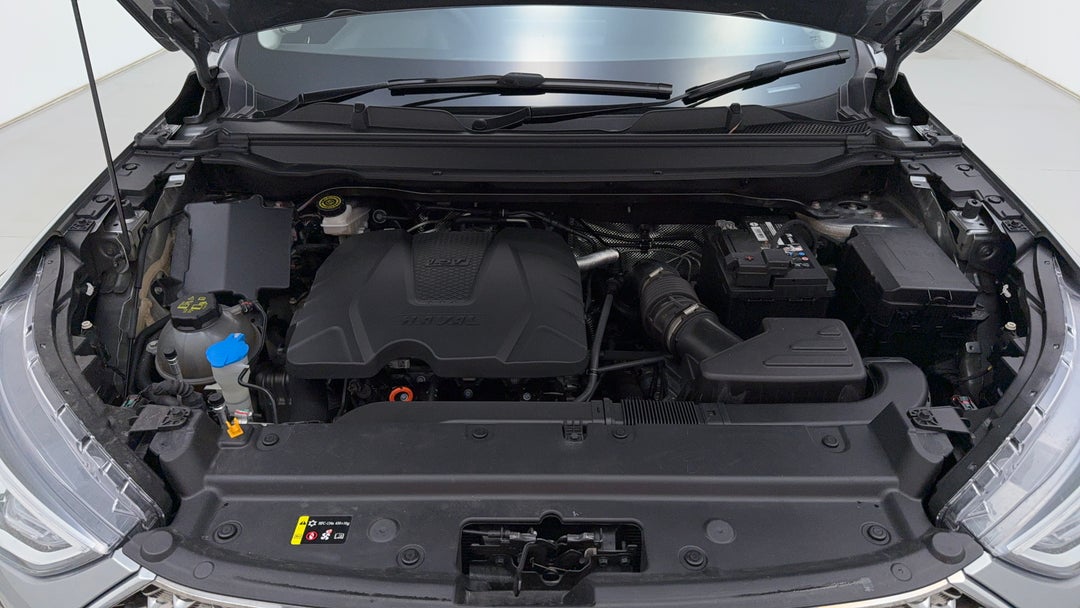 Open Bonnet (Engine)