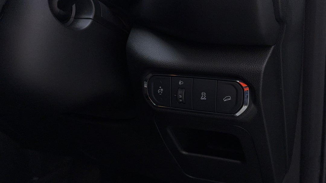 Utility Switches/Buttons