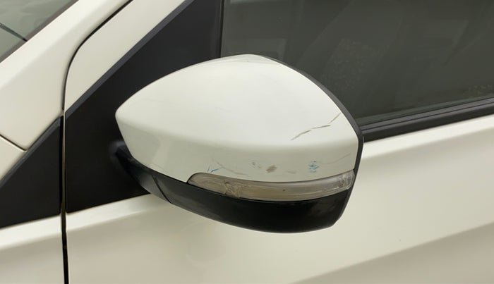 2021 Tata Tiago XT (O) PETROL, Petrol, Manual, 31,544 km, Left rear-view mirror - Indicator light has minor damage