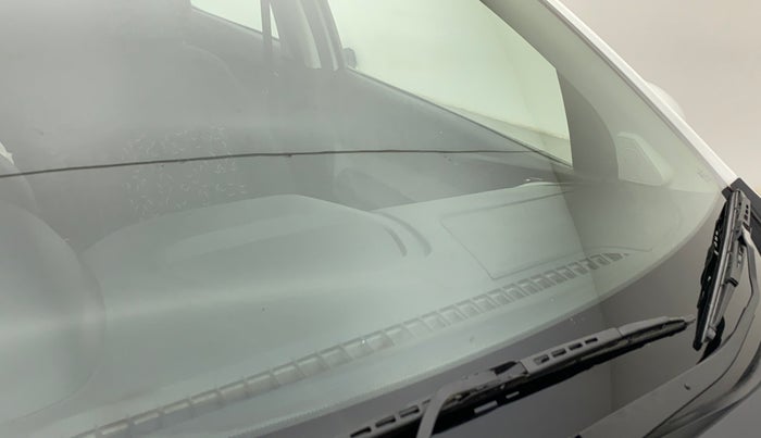 2021 Tata Tiago XT (O) PETROL, Petrol, Manual, 31,544 km, Front windshield - Minor spot on windshield