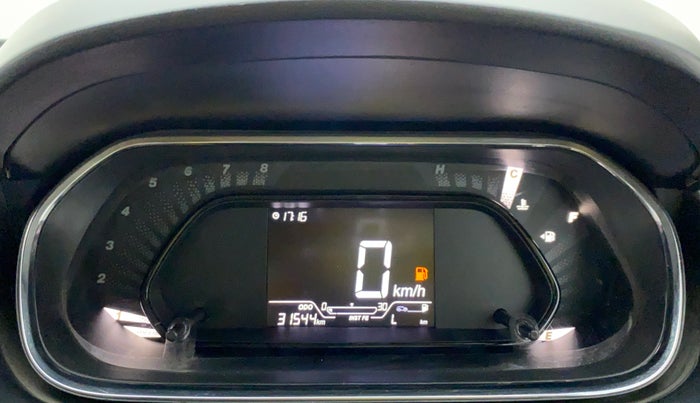 2021 Tata Tiago XT (O) PETROL, Petrol, Manual, 31,544 km, Odometer Image