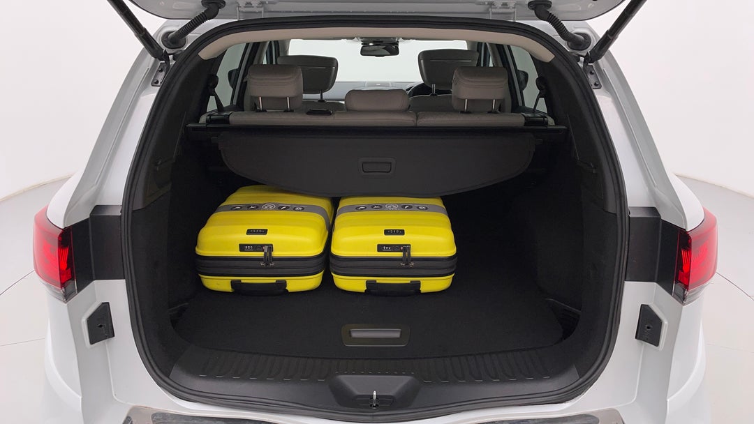 2022 Renault Koleos Intens (4x4), Automatic, 41469 km, Boot Inside View with Luggage