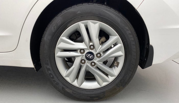 2019 Hyundai New Elantra 2.0 SX(O) AT PETROL, Petrol, Automatic, 65,890 km, Left Rear Wheel