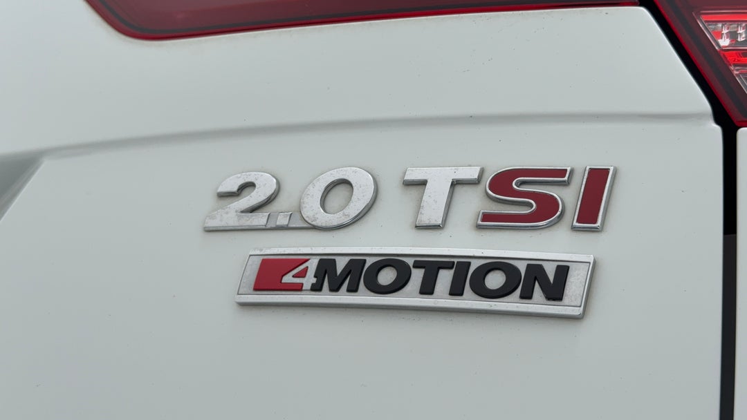 Badge (Boot Right Side)