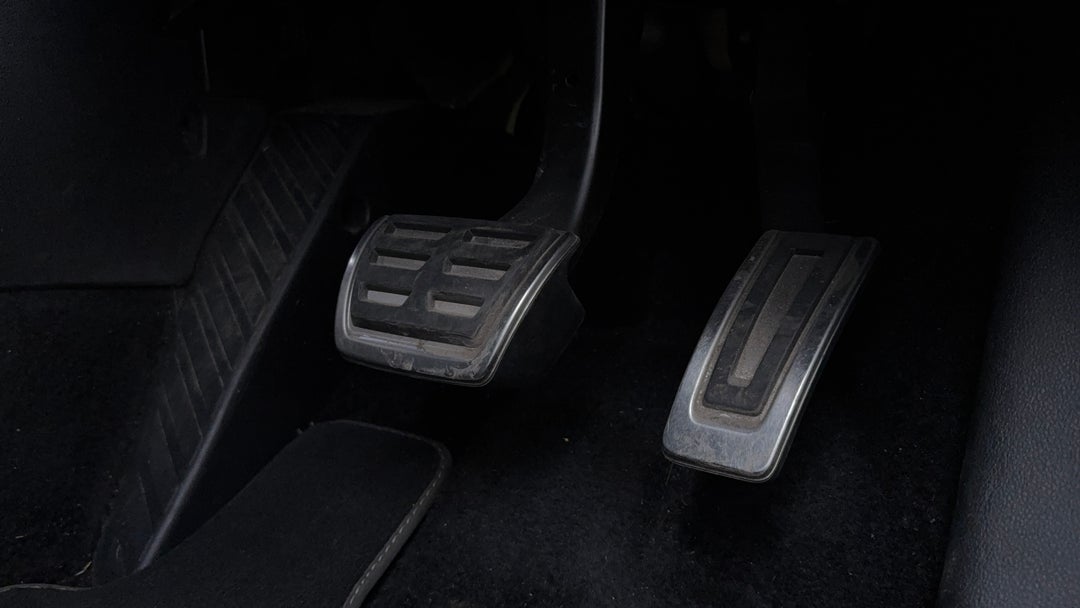 Pedals and Footmat