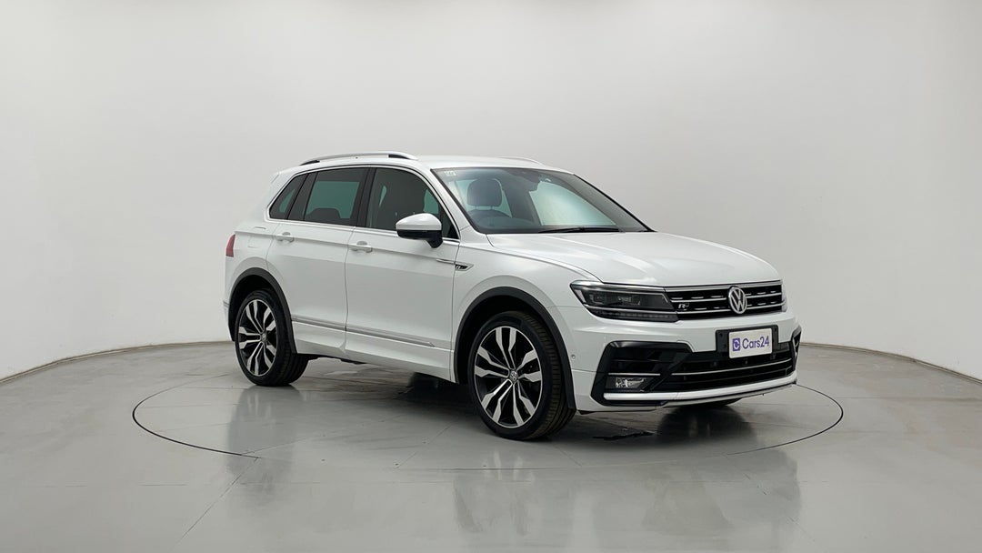 Right Front Diagonal (45- Degree) View